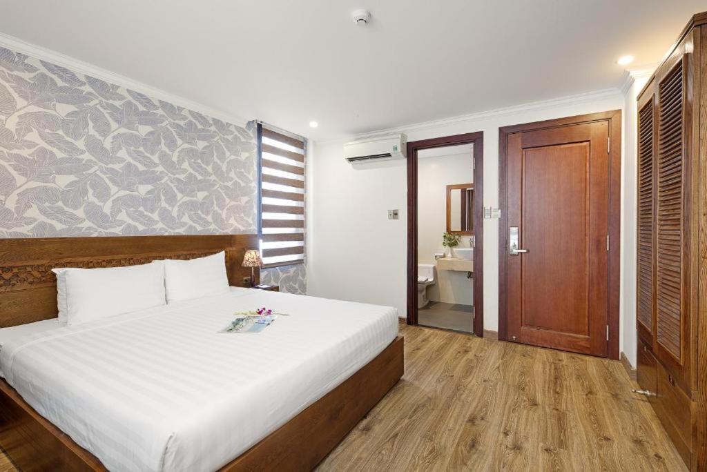 Grand Sea View Hotel & Spa Danang Exterior photo