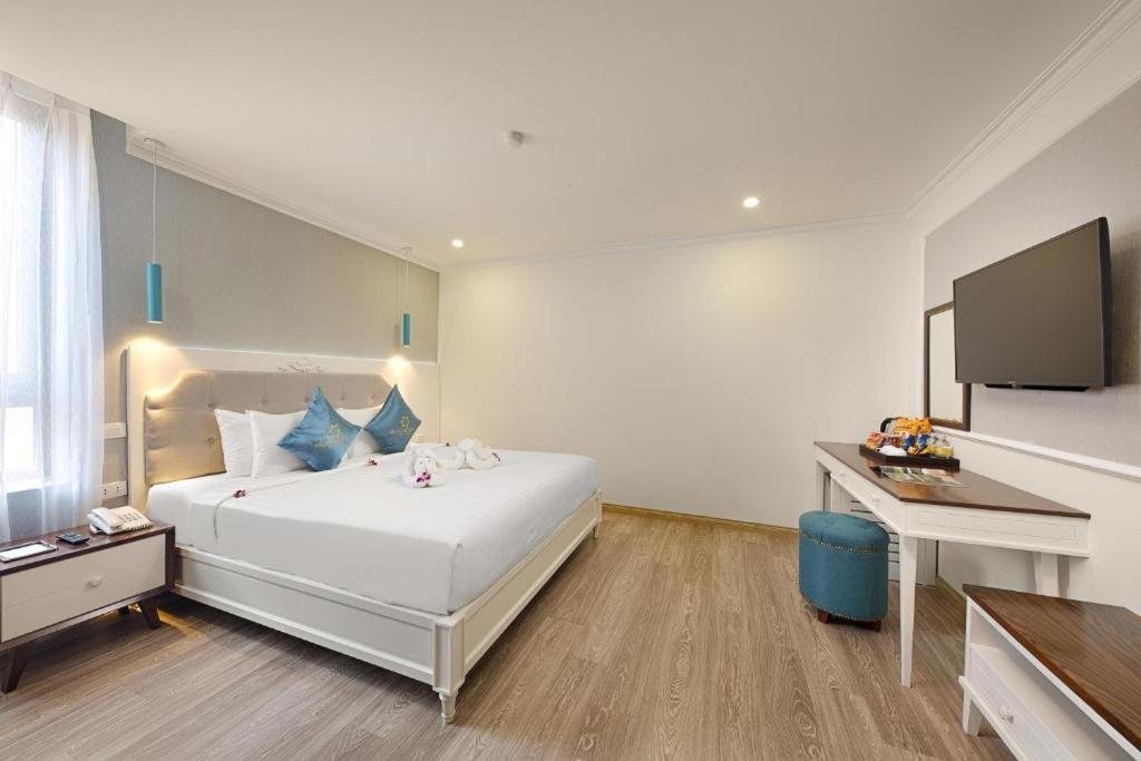 Grand Sea View Hotel & Spa Danang Exterior photo